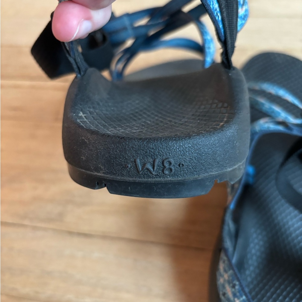 Women’s Chaco | Size 8 - Picture 3 of 3